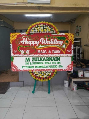 Papan Bunga di Senden Selo