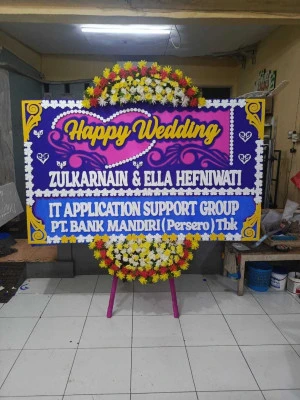 Papan Bunga di Senden Selo